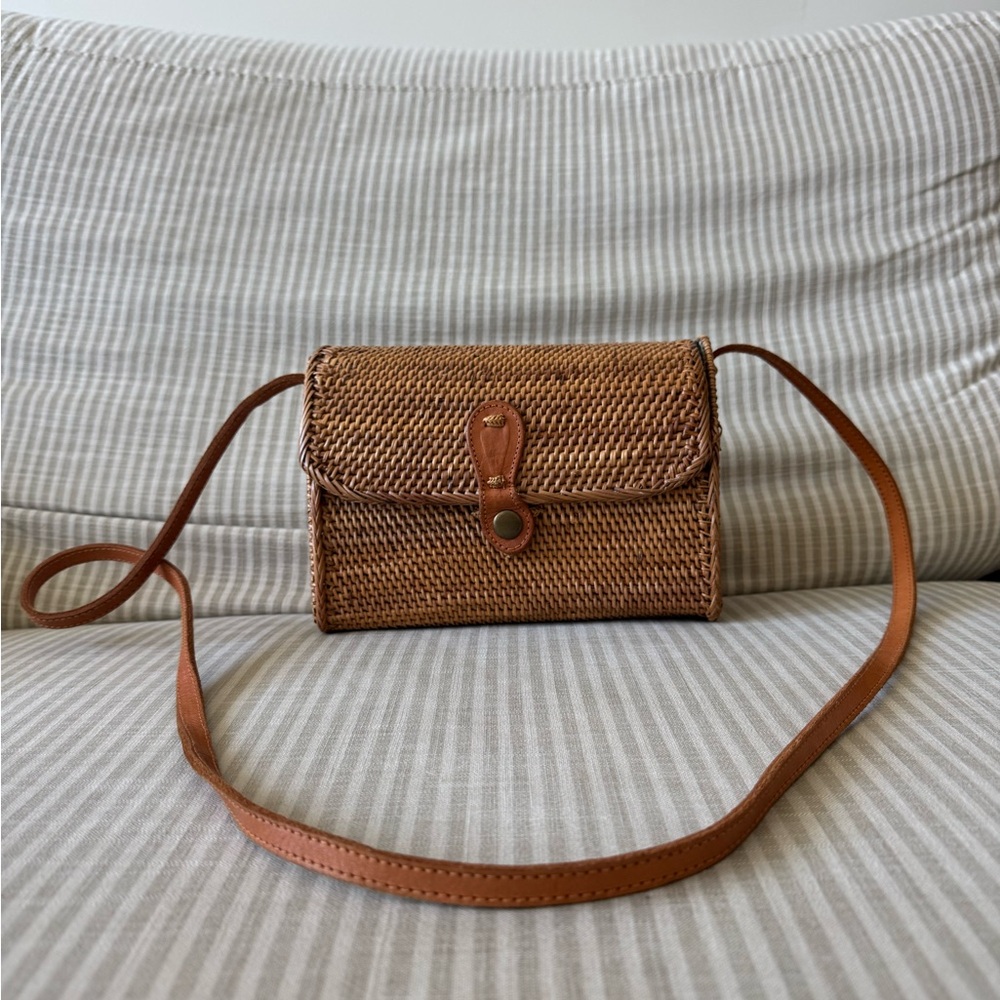 Basket Purse with Snap Closure